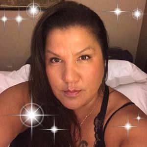 Meet your Posher, Chrissy